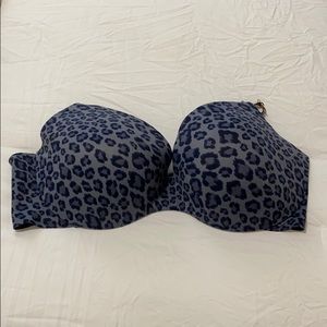 Victoria’s Secret T-shirt bra